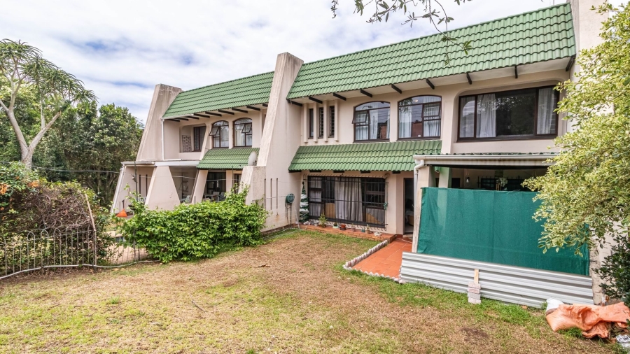 3 Bedroom Property for Sale in Beacon Bay Eastern Cape
